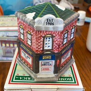 Hometown America Collection Gem Drugs Christmas New in Box